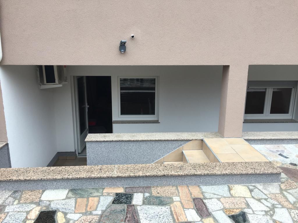 Apartmani Orhideja Rab Town Exterior photo